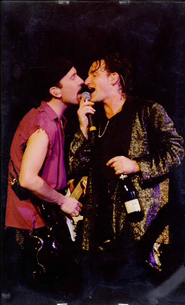 U2