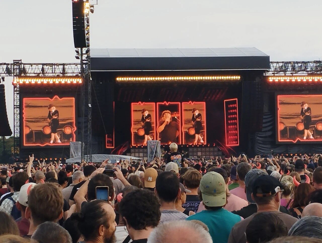Ac/dc