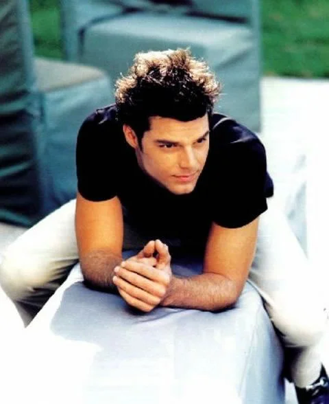 Ricky Martin - m46_jpg.jpg