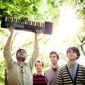 Vampire Weekend - 16697768-16697772-slarge.jpg