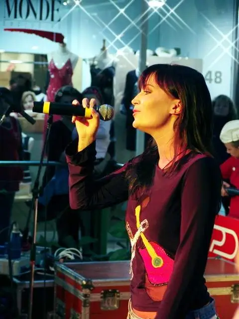 Rebeka - a40391e81dec480b3b92a94929fb8a06_big.jpg