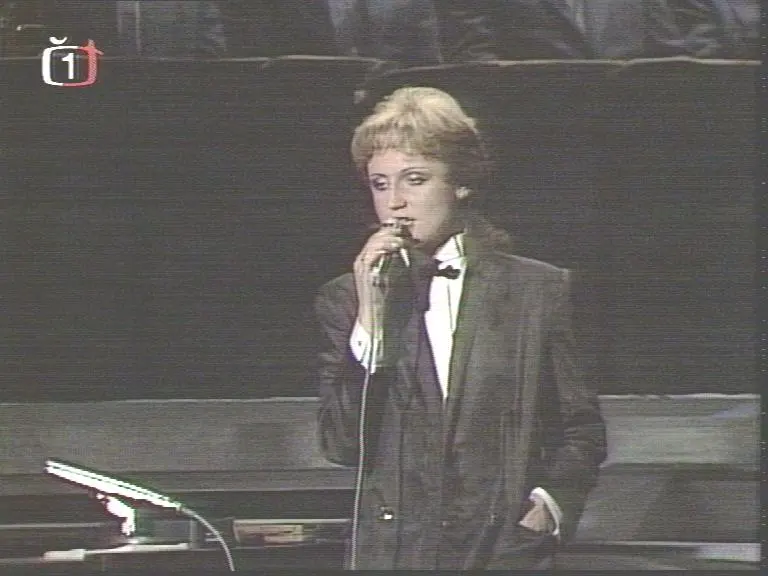 Petra Janů - pctv232.JPG