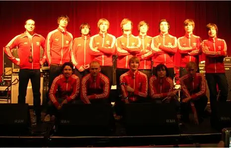 Mando Diao - team.jpg