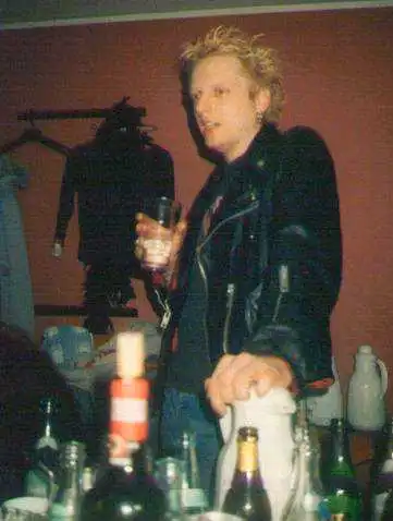 Backyard Babies - 666.jpg