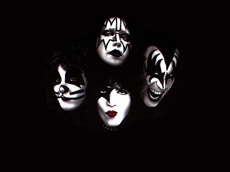 Kiss - kiss01.jpg