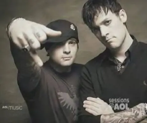 Good Charlotte - twins.jpg