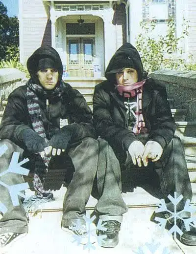 Good Charlotte - twins2.jpg