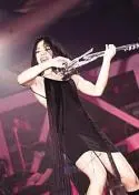 Vanessa Mae - VanessaMae010505_eaa2.jpg