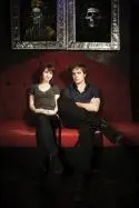 Robert Pattinson - robert_pattinson_hayley_williams_paramore.jpg