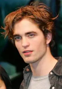 Robert Pattinson - R..jpg