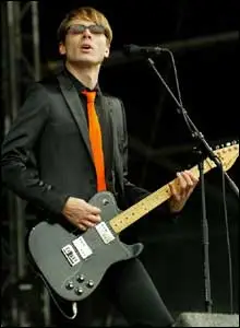 Franz Ferdinand - _FRANZ_franzferdinand220x300.jpg
