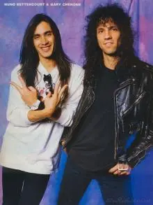 Nuno Bettencourt - 0000199724-88834L.jpg