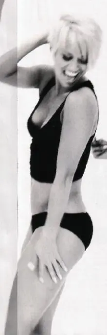 Kimberly Wyatt - fzhdz.jpg