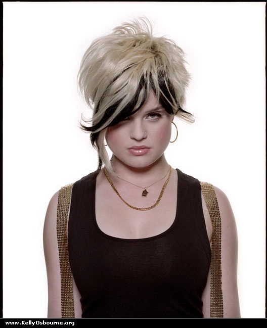 Kelly Osbourne - 03.jpg
