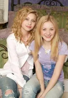Aly & Aj - alyson-michalka-dot-net_aly81.JPG