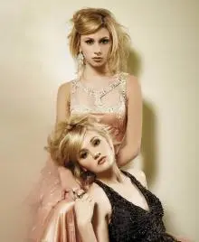 Aly & Aj - alyson-michalka_dot_net-modeling-2006set1-05.jpg