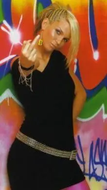 Sarah Harding - l_622dc27ede45e0dcf96f7bea9451a53e.jpg