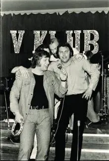 Karol Duchoň - ada53a72609543c227d74cfe73a2a135.jpg