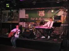 Martin And Band - Image00003.jpg
