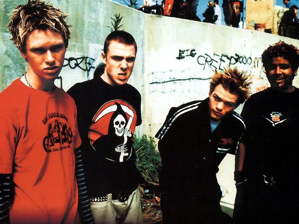 Sum 41 - group413.jpg