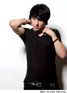 Musso, Mitchel