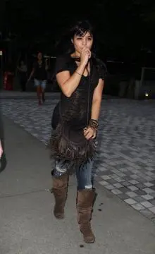 Vanessa Hudgens - 2.jpg