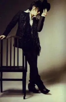 Gazette - Aoi-shooting49.jpg