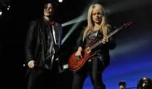 Orianthi - 422414_this-is-it-premiera-michael-jackson-film-dokument-orianthi-panagaris.jpg