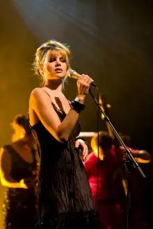 Nouvelle Vague - Nouvelle+Vague++Nadeah+Miranda.jpg