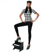 Vv Brown - up-vv.jpg