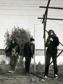 Truly - Truly+16.jpg