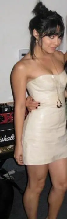 Vanessa Hudgens - 29089_391094530052_557220052_3877161_2335705_n.jpg