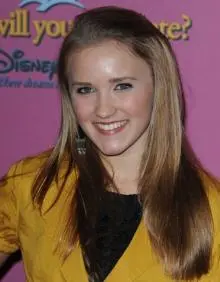 Emily Osment - 81005a1-osment-e-bgr-02.jpg
