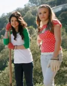 Emily Osment - 8276c92c23_40821225_o2.jpg