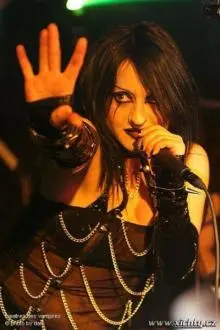 Theatres Des Vampires - 4874_1075077722756_1400597562_30187256_7653125_n.jpg