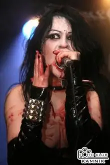 Theatres Des Vampires - 127105_03.jpg