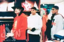 3t - 3T-MJ-3t-13592526-500-332.jpg
