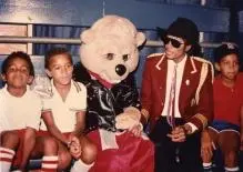 3t - 3T-MJ-3t-13591212-639-453.jpg