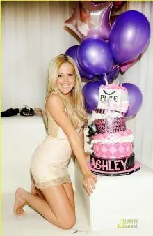 Ashley Tisdale - ashley-tisdale-pure-party-02.jpg
