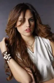 Eiza González - 1129_clarita.jpg