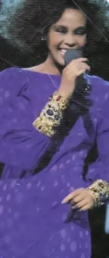 Whitney Houston - tumblr_m1vg35iRva1rqbamko1_1280.jpg