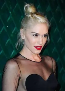 Gwen Stefani - Gwen+Stefani+Updos+Messy+Updo+xZrbWd4L6Hul.jpg