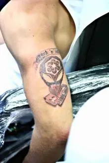 Segment - 406578_504451532904790_724395312_n.jpg