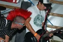 Driák - 280188_489154307763150_1141714669_o.jpg