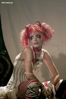 Emilie Autumn - 527010_265599790223591_870130985_n.jpg