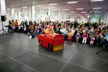 Fíha Tralala - 736307_449923221727905_1107710359_o.jpg