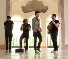 Bastille - 922866_503381069696924_1151326433_n.jpg
