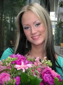 Natasha Thomas - natasha-thomas-natasha-thomas-22473145-374-500.jpg