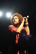 Zack - 220px-Zach_de_la_Rocha_at_2007_Coachella_Valley_Music_and_Arts_Festival.jpg