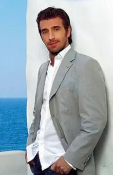 Thanos Petrelis - TH1.jpg